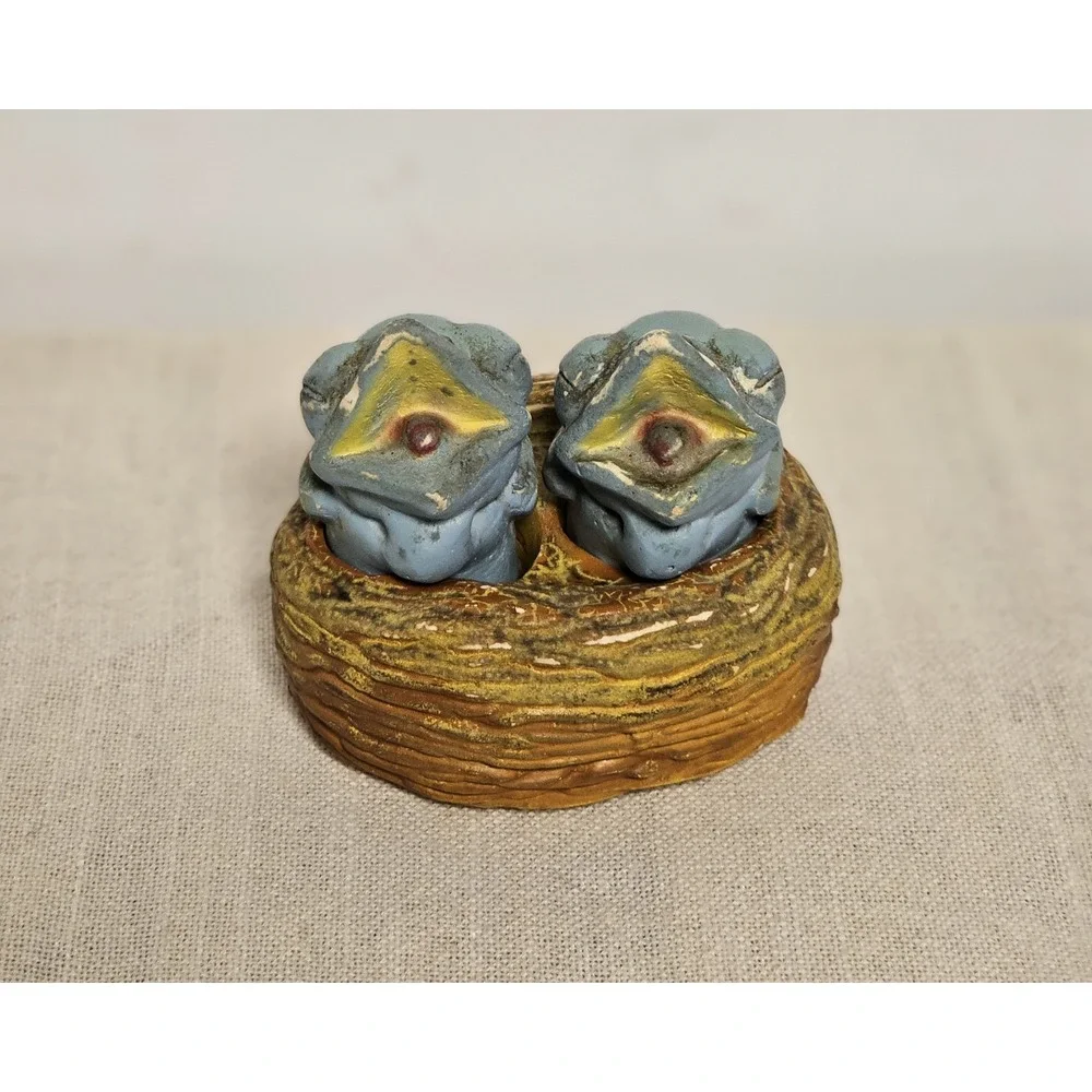 Vintage Ceramic Blue Birds In Nest Salt And Pepper Shakers